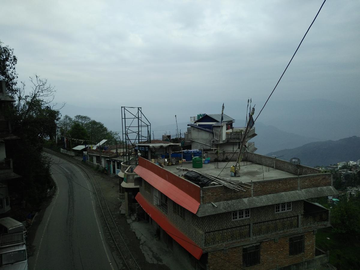 Darjeeling Hi De Stay Exterior foto